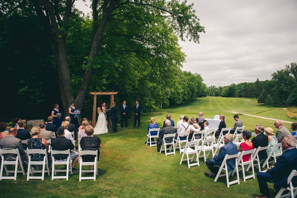 wedding ceremony at Mitchell Golf course